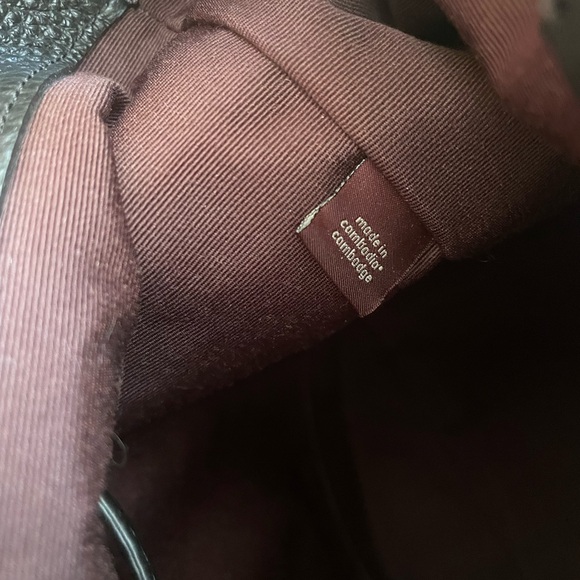 Coach Andy Tote - Picture 4 of 8